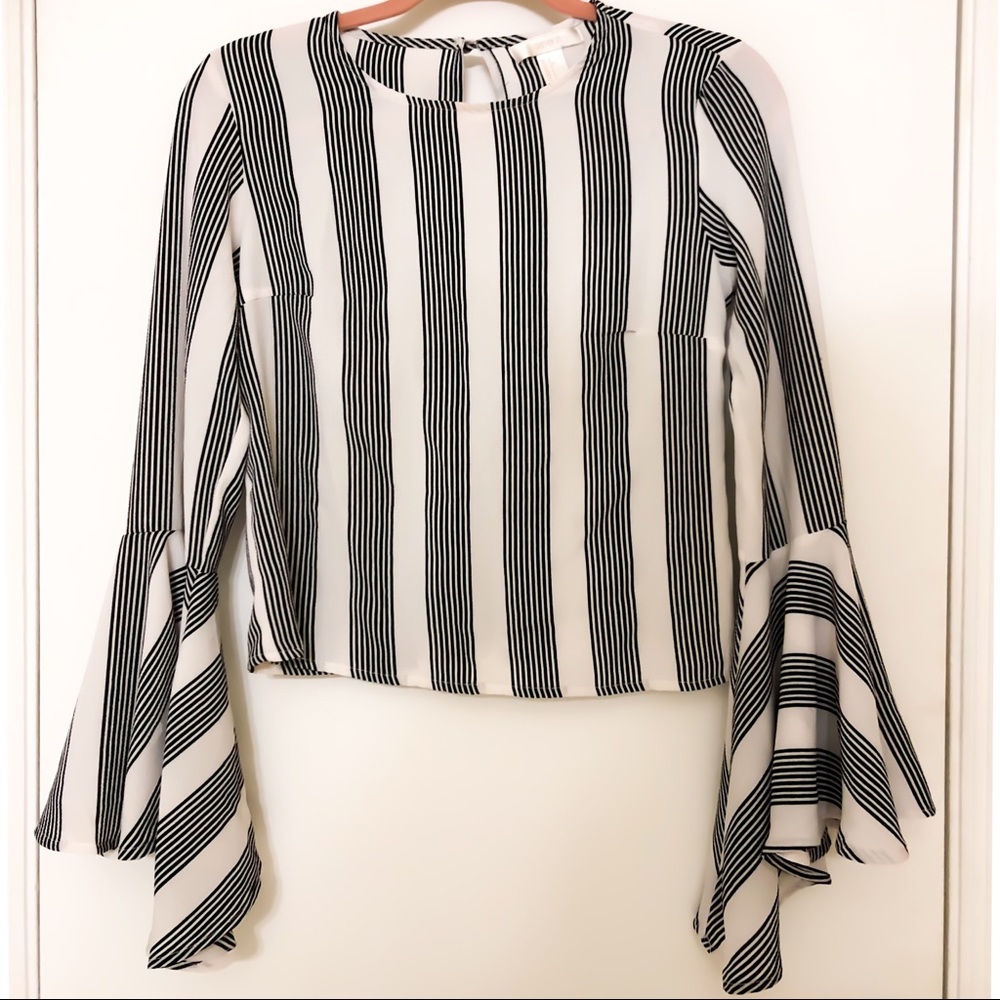 Forever 21 Sm Long Sleeve Blouse